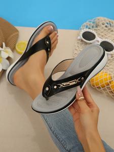 Metal Rhinestone Decorated Slip-On Wedge Sandals for Women, Soft Sole Anti-Slip Flip Flops, Outdoor Wear Height-Boosting Mom Shoes, Casual Flip Flops