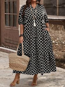【Plus Size】 All Over Print Pocket V Neck Dress, Casual Fashion Half Sleeve Dress for Daily Outdoor Wear, Women Plus Clothing for 2025