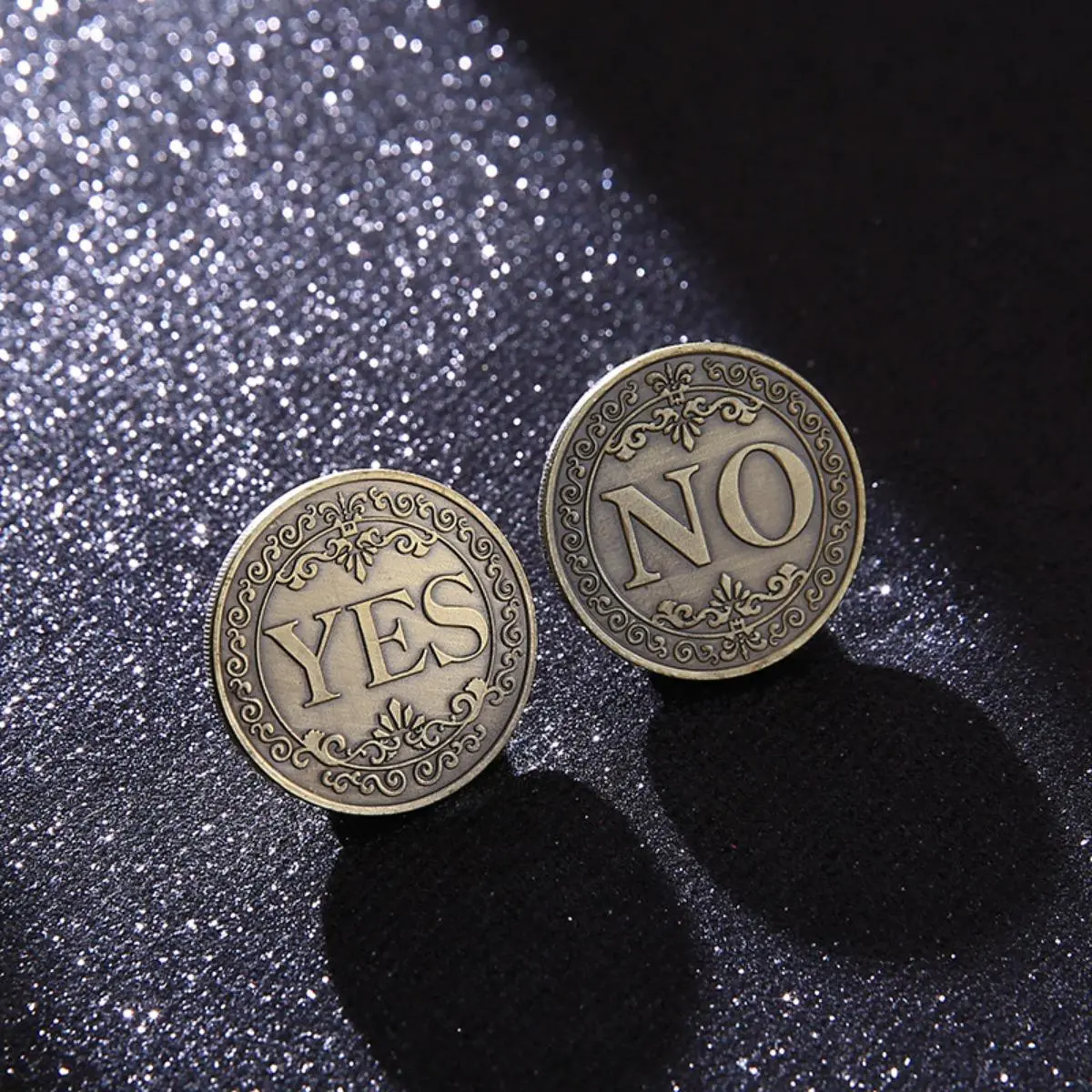 Vintage YES/NO Letter Pattern Challenge Coin,  Round Vintage Engraved Decorative Coin For Home Decor Gift, Souvenir Commemorative Coin, Collection Coin Gift
