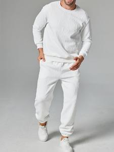 Two-Piece Set Men's Letter Jacquard Sweatshirt & Pocket Elastic Waist Jogger Pants Set, Regular Fit Casual Round Neck Long Sleeve Pullover & Trousers, Men's Fall & Winter Clothes