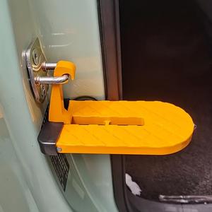 Car Door Step, Compact Safety Ladder with Hammer, 1 Count Roof Cleaning Door Latch Hook, Anti-slip Surface, and Durable Construction for Easy Climbing, Vehicle, Automotive