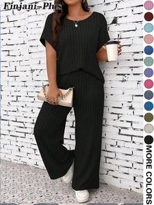 【Plus Size】 2 Counts Women's Textured Batwing Sleeve Tee & Elastic Waist Pants Set, Casual Short Sleeve T-shirt & Straight Leg Trousers, Clothes