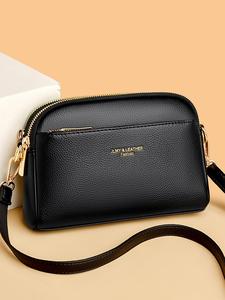 Exquisite, trendy, fashionable, and simple women's solid color crossbody bag, with a niche personality, is a casual women's shoulder bag suitable for daily occasions such as commuting, shopping, dating, parties, and going out.