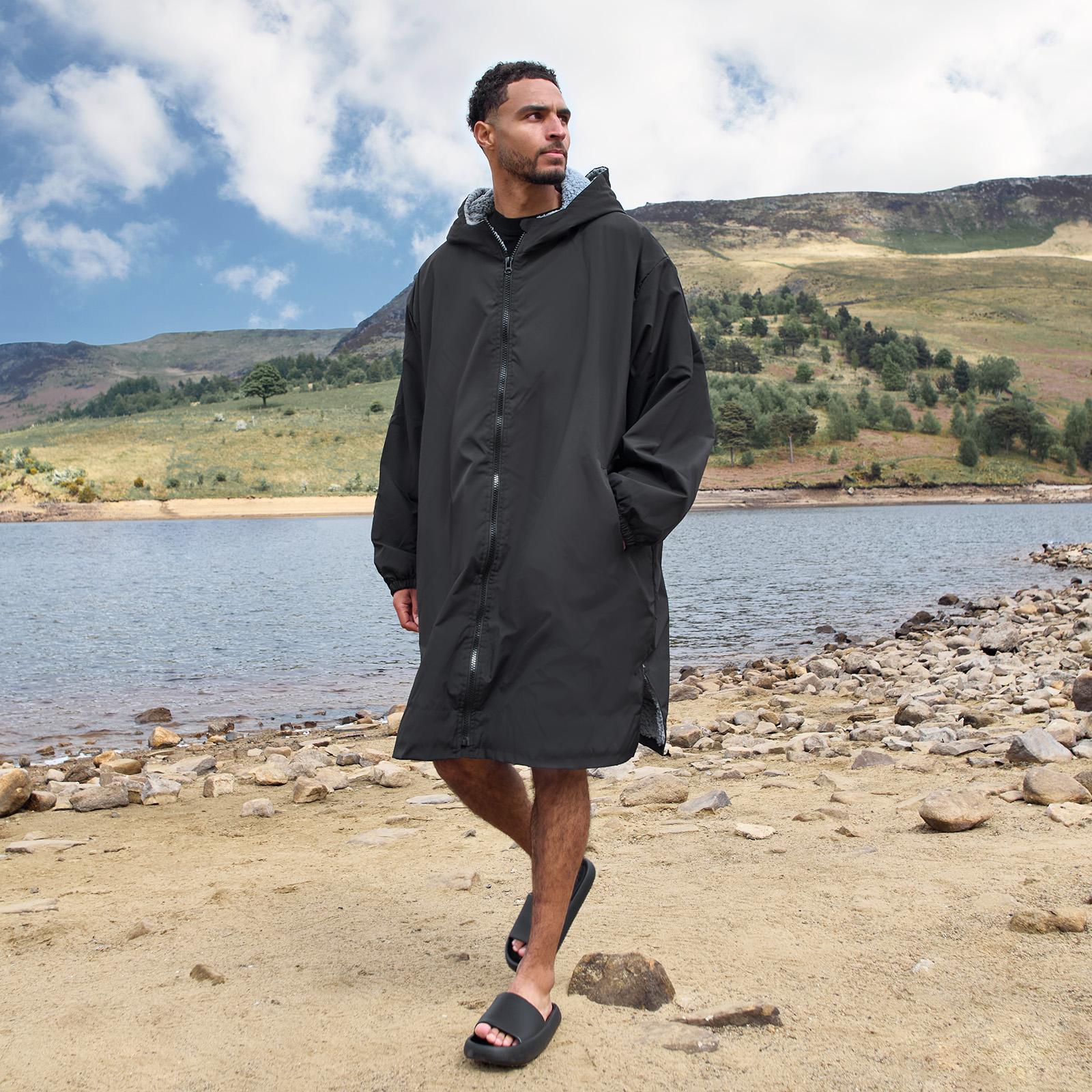 OHS Drying Robe Waterproof Wind Resistant Changing Robe Soft Sherpa Fleece Lined Oversized Hooded Long Sleeve Coat Jacket for Kids Adults Men Women Surfing Beach Swimming Keep Dry Plain Leopard Camo Gaming Bows Cherry Heart Unicorn Harlequin Zebra Geo OHS Drying Robe Waterproof Wind Resistant Changing Robe Soft Sherpa Fleece Lined Oversized Hooded Long Sleeve Coat Jacket for Kids Adults Men Women Surfing Beach Swimming Keep Dry Plain Leopard Camo Gaming Bows Cherry Heart Unicorn Harlequin Zebra Geo