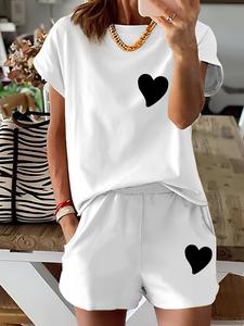 Two-Piece Set Women's Heart Print Tee & Shorts, Casual Short Sleeve T-shirt & Skinny Shorts, Ladies Summer Clothes for Daily Wear, Suits