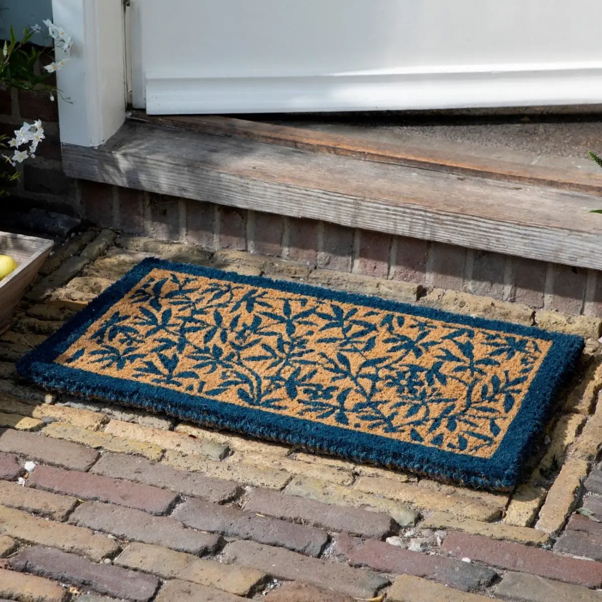 Be Welcome Cleavers 580918 Midnight Seaspray Blue Floral Easy to Clean Bordered Outdoor Doormat-40cm X 70cm ( 1ft. 3in. X 2ft. 3in.)