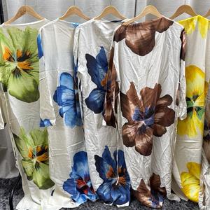 FBs 255 Linen Feel Flower Dress with Vibrant Floral Print and Elegant Design