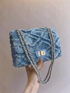 Women's Fashionable Denim Chain Strap Shoulder Bag, Elegant Solid Color Raw Edge Handbag, Denim Crossbody Purses Bag with Chain Strap, Trendy All-match Commuter Everyday Bags for Daily Used, Denim Shoulder Satchel, Stylish Chain Bags
