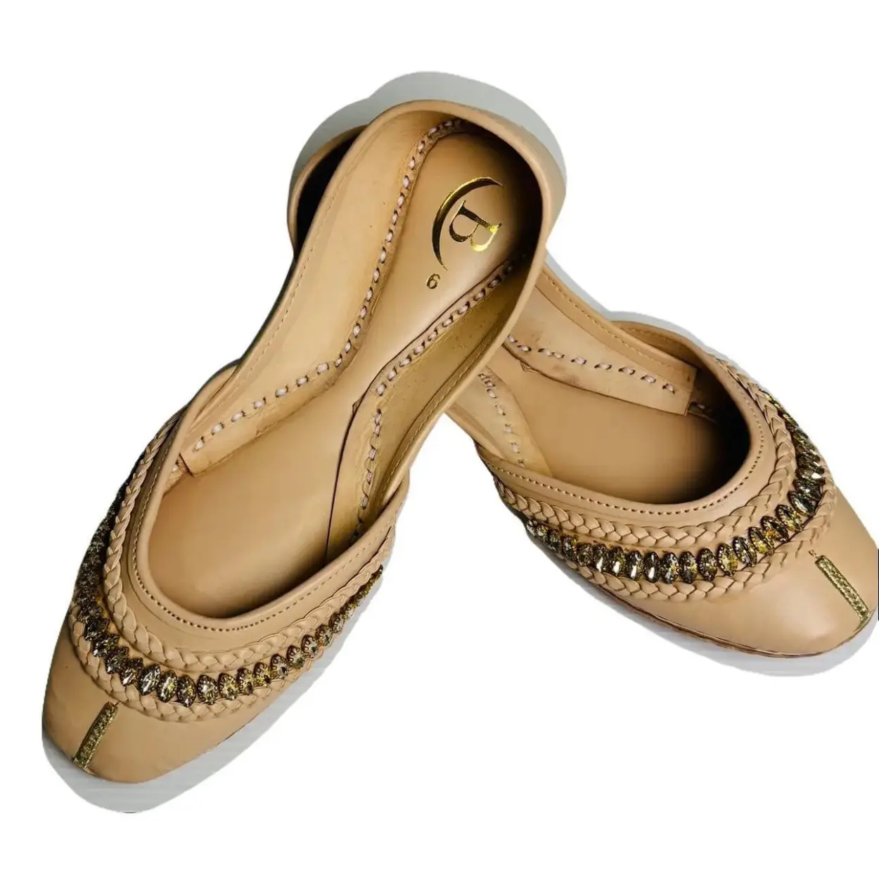 Bisma Luxury Khussa /Mojri Indian Punjabi Jutti, Wedding Party Style Stylish Elegant Foootwear Handmade Beige Diamante (B35)