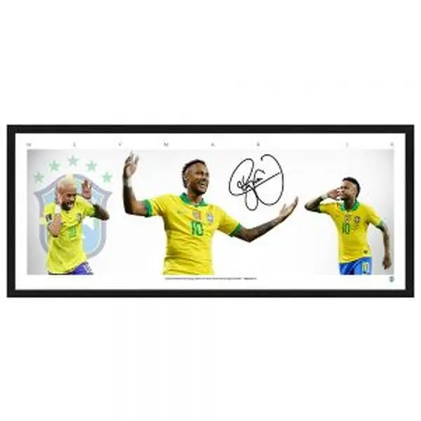 Soccer – Neymar Jr Brazil Mini Wings Framed Print