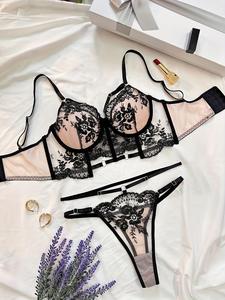 Women's Floral Embroidery Contrast Mesh Sheer Sexy Lingerie Set, Adjustable Strap Ring Linked Bra & Thong Set, Fashion Comfy Women's Lingerie Set for All Seasons