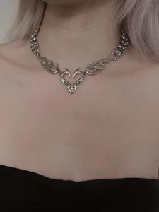 Punk Style Hollow Out Flame Design Stainless Steel   Charms Necklace, Gifts for Girlfriend, Accessories for Men, Fashion Heart Design Jewelry for Party, Trendy Jewelry for Birthday Gift, Chain Necklace Two Hearts, Statement Necklace, Non Tarnish Jewelry