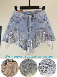 Women's Super Bling Rhinestone Fringe Decor Denim Mom Shorts Fashion Casual Pocket Denim Shorts for Daily Outdoor Wear Ladies Bottoms for All Seasons