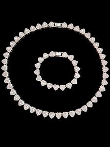2Pieces/Set 10mm Love Heart Shape Chain Necklace and Bracelet Men or Women Hip Hop Iced Out Bling Bling Chain Necklace and Bracelet Fashion Set Jewelry Valentines Gift Chunky Jewelry Set