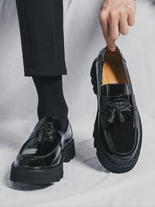 Men's 1 Pair Fashionable Casual Tassel Decor Pu Leather Slip-on Platform Shoes, 2023 New Trendy Simple Design Elegant Plain Round Toe Loafers, Business Style Temperament Flats for Daily Wear