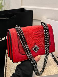 Women's Fashion Chain Strap Shoulder Bag, Casual Versatile Crossbody Bag for Daily Commuting, Trendy All-match Commuter Bag for Daily Used