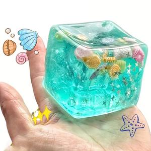 New 3D Cartoon Decoration, Infinite Squeeze Stress Relief Cube Toy, Fun Gift for Christmas, Party, Birthday, School Rewards, Great Grandchild Present, Squishies