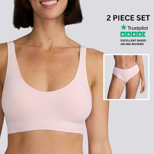 STEP ONE SmoothFit Women’s 2 Piece Set Padded Bra & Bikini Brief, Seamless Bamboo – Ultra-Soft, Eco-Friendly, Breathable Viscose Fabric, Hypoallergenic, No-Show Lingerie, Moisture-Wicking, Stretch Fit, Wireless – 2 Colours to Choose from