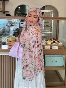 Women's Fashion Watercolor Print Scarf 80x180 Cm Polyester Muslim Hijab, Stylish Headscarf for Women, Perfect for Daily Wear & Gifts Keffiyeh, Turban Hijab, Tignon Scarf