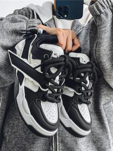 Men's Fashionable Patchwork Lace Up Skate Shoes, Casual Comfortable Breathable Non-slip Sports Shoes, Male All-match Round Toe Chunky Sneakers for Daily Wear, Closed