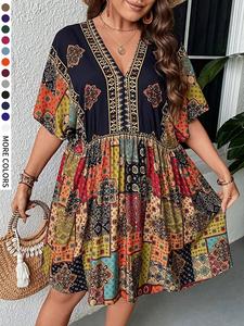 Plus Size Printed V Neck Dress for Curvy Women, Stylish Holiday Perfect for Parties, Loose Fit for Summer Comfort