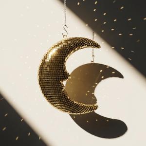 Disco moon hanging pendant, reflective mirror decoration, retro disco with chain hanging pendant, garden wall holiday decoration hanging pendant, Wall Mirror Ornaments, Trippy Room Decor