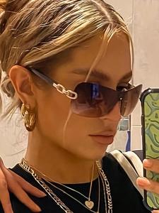 Women's Chain Decor Wrap Around Sunglasses, Trendy Shades, Trendy Casual Tinted Lens Styling Sunglasses for Everyday Use, Fashion Accessories for Outdoor Activities, Stylish Glasses
