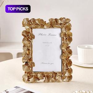 Elegant European Vintage Maple Leaf Frame, Versatile Horizontal & Vertical Use, Includes Random Inner Paper, Perfect Home Decor, Modern Glam Frame