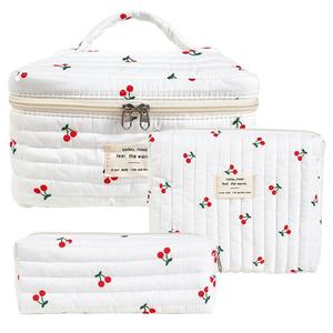 Floral Pattern Quilted Makeup Bags Set, 3 Counts/set Versatile Portable Travel Cosmetic Storage Bags, Zipper Makeup Brushes Organizer Pouch for Foundation, Lotion, Cream, Lip Balm, Eyeliner, Makeup Tools