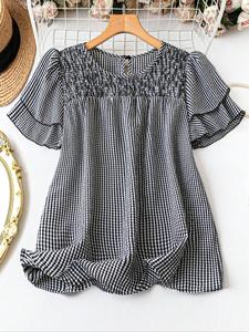 【Plus Size】 Plaid Print Shortsleeve Blouse, Casual Short Sleeve Top for Summer, Casual Everyday Wear Women's Curvy Clothes for Daily Wear, Casual Blouses