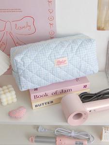 Large Capacity Strawberry Pattern Hair Dryer Storage Bag, Multi-Compartment Curling Iron Box, Cute Flower Travel Organizer