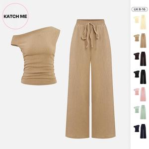 Katch Me Look Women's Solid Color Sloping Shoulder Shirred Slim Top & Wide Leg Trousers Co-ord, Versatile Matching Set, Minimalist Two Piece Outfits