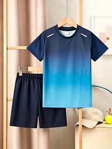 2-Piece Set Boys' Casual Sports T-Shirt with Gradient Print & Solid-Color Shorts, Kids' Soccer Jersey Set, Ideal for Sports, Everyday Wear, and Warm-Up Training, Sports Suit Set