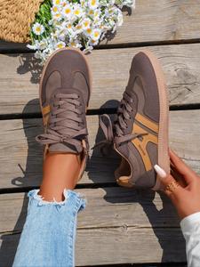 Women's Fashionable Lace Up Low Top Sneakers, Casual Comfortable Patched Design Sports Shoes for Daily Wear, Female All-match Round Toe Shoes for Fall