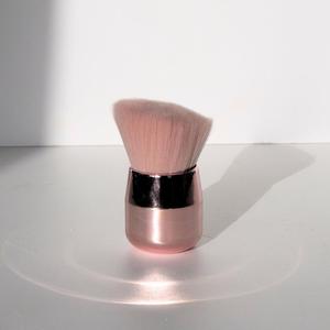 Deluxe Face & Body Tanning Brush (Angled)