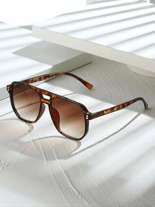 Unisex Vintage Square Frame Sunglasses, Trendy Casual Sunglasses for Travel Use, Fashion Accessories for Outdoor Activities