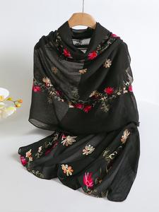 Women's Fashion Floral Scarf Shawl, Windproof Sand-Resistant Soft Woven Fabric, Multi-Purpose Headscarf for All Seasons Outdoor Use