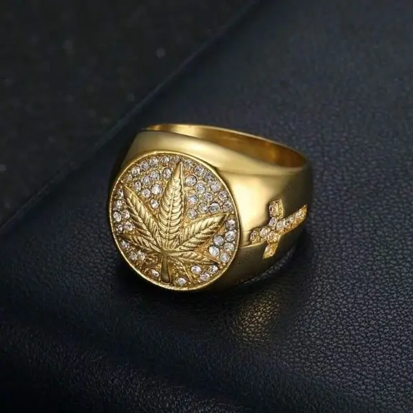 Hip Hop Style Maple Leaf Men's Ring - Hip Hop Men's Ring with Stones, Cross Ring - For Men - Suitable for parties and daily wear - Perfect gift for fashion lovers