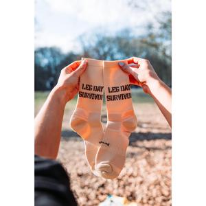 RUNNING SOCKS "LEG DAY SURVIVOR" - BEIGE