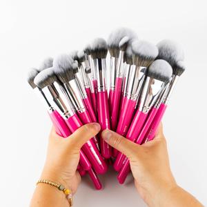 Peaches & Cream Make Up Brushes