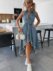 Women's Summer Vintage Waist Cinched Asymmetric Hem Front Button Sleeveless Denim Dress, Casual Fashion for Spring & Fall